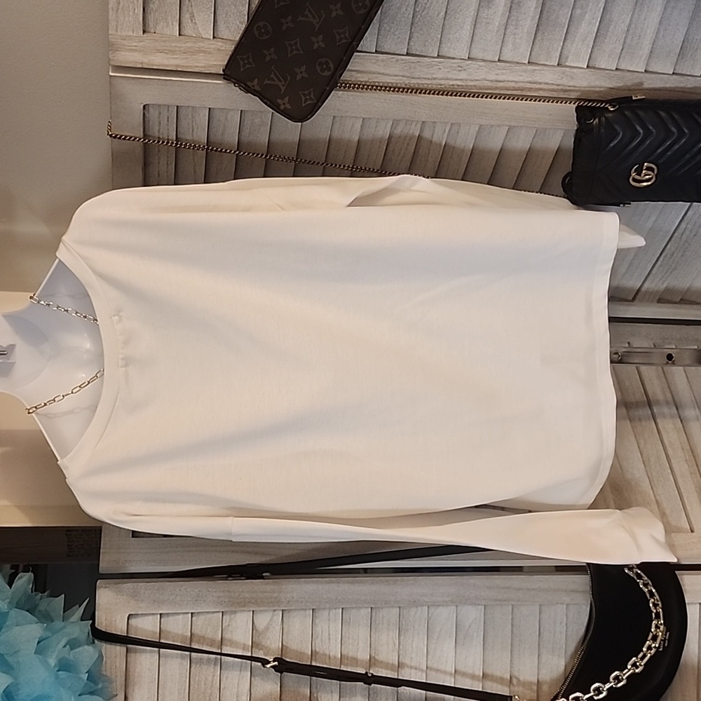 CBR brand sequence lip π/ kiss π sweatshirt - Picture 9 of 9